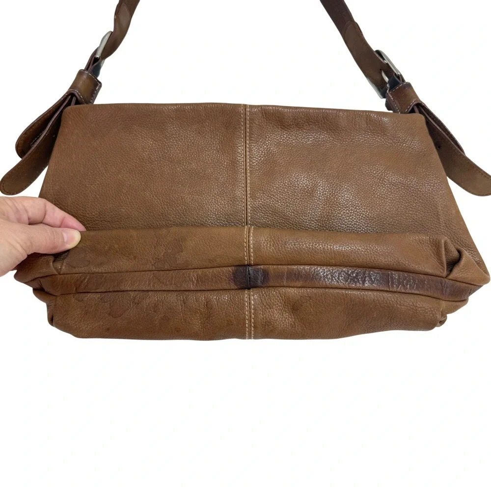 Stone Mountain Leather Shoulder Bag Medium Brown Buckle Strap Boho Classic Hobo